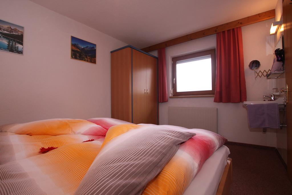 Ferienwohnung Haus Ladner See Zimmer foto