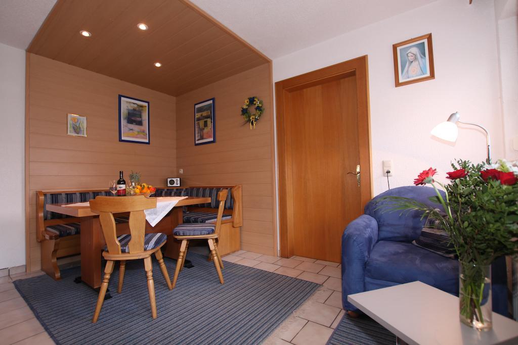 Ferienwohnung Haus Ladner See Zimmer foto